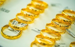 Giá vàng hôm nay 1/7: Vàng nhẫn tăng mạnh hơn vàng miếng, người mua lãi đậm