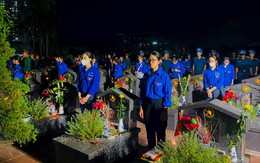 Thắp nến tri ân các anh hùng liệt sĩ nhân ngày Thương binh liệt sỹ