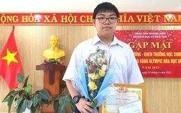 Thưởng 100 triệu đồng học sinh đạt Huy chương Vàng Olympic hóa học quốc tế