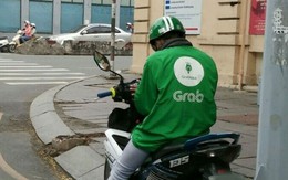 Bi kịch sinh viên học đại học theo phong trào, ra trường chạy Grab