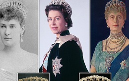 Chuyện ít biết về chiếc vương miện cố Nữ vương Elizabeth II đội trong bức chân dung mới công bố