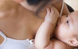 Chăm sóc trẻ sơ sinh đúng cách các bà mẹ cần biết