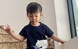 Loạt ảnh đáng yêu của con gái Cường Đô La - Đàm Thu Trang trong ngày nghỉ lễ