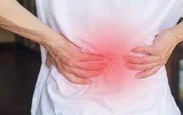Nguyên nhân bất ngờ khiến người phụ nữ đau cột sống thắt lưng nặng nề