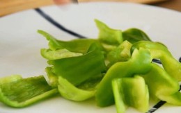 Món 'thạch da lợn' cực đẹp đón Tết, ăn không chỉ ngon mà còn giúp dưỡng da căng mịn