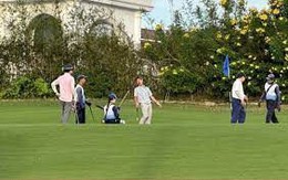 Bắc Ninh: Cho thôi chức vụ đối với Giám đốc Sở NN&PTNT đi chơi golf trong giờ hành chính