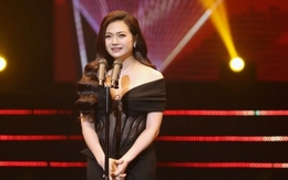 Kiều Anh khóc khi nhận giải "Nữ diễn viên ấn tượng" của VTV