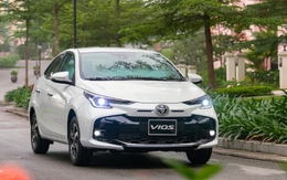 Giá lăn bánh Toyota Vios mới nhất giảm chưa từng có, tới 54 triệu đồng, rẻ ngang Kia Morning, Hyundai Grand i10