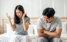 Bạn của chồng gọi điện đòi nợ, vợ bàng hoàng phát hiện sự thật phía sau