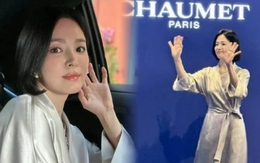 Chuyện gì thế này: Song Hye Kyo mặc đồ ngủ, đeo trang sức tiền tỷ mà chấn động cả showbiz