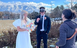 Cô dâu bực mình vì chú rể đeo Vision Pro trong lễ cưới