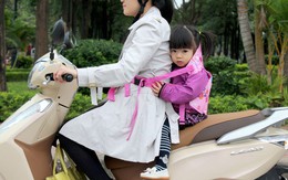 Tin mới cho hàng triệu phụ huynh, chở trẻ em dưới 6 tuổi phải có ghế dành riêng khi đi xe máy
