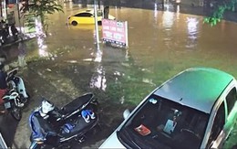 Quốc lộ 3 ở Thái Nguyên ngập hơn nửa mét, ô tô chới với giữa dòng nước