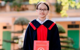 Nữ sinh Nam Định đỗ đầu thi vào lớp 10 với bài văn 9,75 điểm