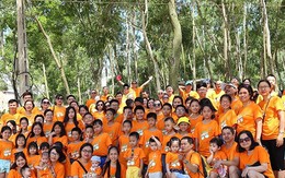 Đại gia đình ở Hà Nội có hơn 300 người, mỗi lần đi chơi tưởng cả công ty
