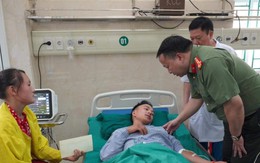Lời kể ám ảnh của người sống sót trong vụ sạt lở đất lấp xe khách ở Hà Giang