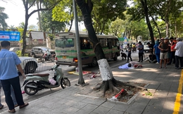 Hà Nội: Tai nạn giao thông khiến một cháu nhỏ tử vong thương tâm