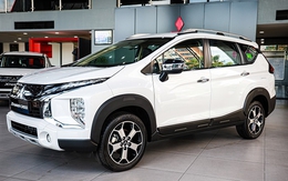 Giá lăn bánh Mitsubishi Xpander Cross mới nhất rẻ sập sàn kèm siêu ưu đãi, Suzuki XL7 chạy đua doanh số