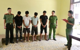 Lợi dụng mưa lũ, 4 anh em rủ nhau đi trộm