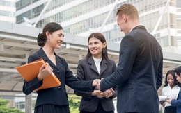 Cung hoàng đạo được quý nhân phù trợ: Gặp dữ hóa lành, càng khó càng vượng