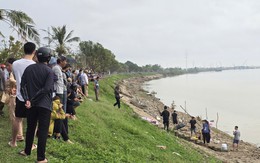 Vụ bố ôm hai con nhảy cầu trong đêm: Tìm thấy thi thể cuối cùng