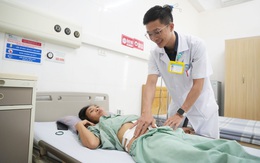 Người phụ nữ 45 tuổi ở Quảng Ninh vỡ thận, sốc mất máu nguy kịch, may mắn được cứu sống