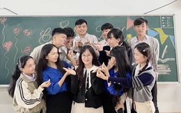 Cô giáo gen Z sáng tạo cách trả bài độc lạ, học sinh thích thú như chơi 'túi mù'