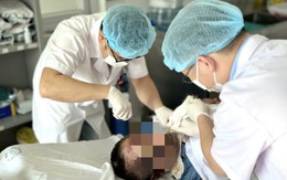 Người đàn ông bị bỏng nặng, nguy kịch khi giữ thang cho hàng xóm sửa điện