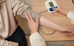 Đồ uống buổi sáng nào tốt cho người huyết áp cao?