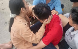 Kịp thời cứu thanh niên có ý định nhảy xuống sông Sài Gòn tự tử