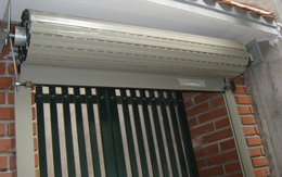 Cách lắp và kích thước cửa cuốn hợp phong thủy, tăng vượng khí