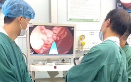 Đau tức vùng bụng, đi ngoài phân đen, người đàn ông Hà Nội nhập viện trong tình trạng nặng