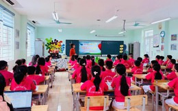 Tin vui: Từ nay, học sinh Hà Nội không còn phải làm đơn xin miễn, giảm học phí