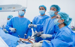 Vinmec trình diễn kỹ thuật ghép gan sống phức tạp tại Hội nghị Ghép tạng Việt Nam 2025