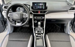 Xe ô tô MPV 7 chỗ giảm giá chưa từng có dịp cuối năm, thậm chí chưa tới 500 triệu đồng, chỉ ngang sedan hạng A