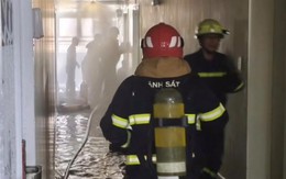 Cháy căn hộ chung cư, hàng trăm người tháo chạy