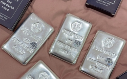 Giá bạc hôm nay 19/11: Thị trường quốc tế phục hồi nhẹ, kéo theo giá giao dịch trong nước tiến sát 53 triệu đồng/kg