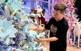 Noel cuối cùng trong biệt thự triệu đô của nam ca sĩ 'nghiện' trang trí Giáng sinh