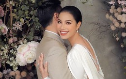 Qua một bức ảnh trang trí Noel, Phạm Hương để lộ cuộc sống ở Mỹ giữa nghi vấn rạn nứt với chồng đại gia