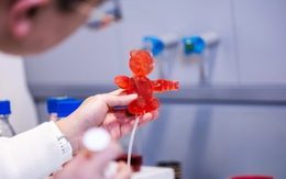 Robot này ăn được