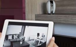 Mẹ chồng đòi từ mặt vì bị 'tước quyền' xem camera, con dâu 'cầu cứu' giải pháp