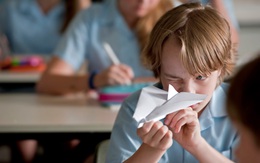 Tối nay, phim 'chữa lành' nổi tiếng thế giới 'Máy bay giấy' lên sóng VTV3