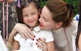 Cặp song sinh Lisa - Leon nhà Hồ Ngọc Hà gây chú ý trong tiệc sinh nhật 5 tuổi