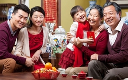 Người già thông minh sẽ không tùy tiện tặng 2 thứ này cho người khác: Gia đình bình yên, con cháu hưởng phúc!