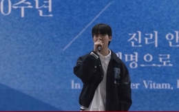 Nam sinh Việt gây sốt ở giảng đường Hàn Quốc với bài thuyết trình về quê hương