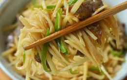 Bữa cơm mùa đông bạn nên ăn loại thực phẩm màu trắng này: Chỉ cần xào 5 phút là có món ăn giòn tan, đậm đà