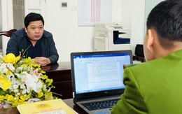 'Nổ' quen biết cán bộ ngành giáo dục để chiếm đoạt tài sản