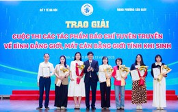 Hà Nội trao giải cuộc thi viết về bình đẳng giới và mất cân bằng giới tính khi sinh