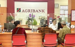 Biểu hiện bất thường cụ bà đến phòng giao dịch rút hơn 800 triệu đồng cho con gái mua đất