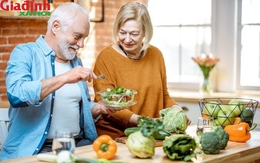 Người cao tuổi nên tránh 8 nhóm thực phẩm này để bảo vệ sức khỏe mỗi ngày